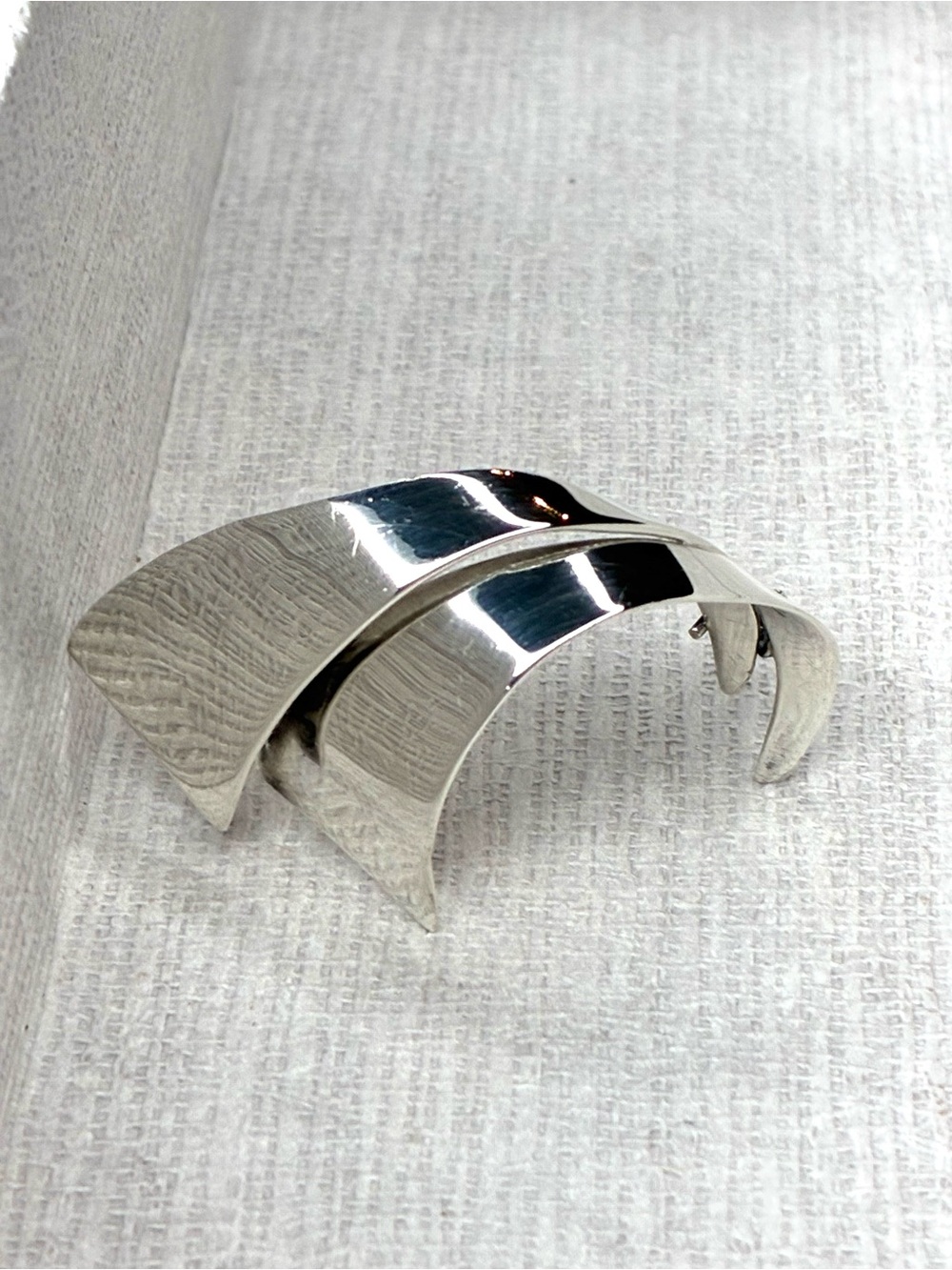 Vintage Modernist Sterling Silver Origami Wave Brooch Pin – Signed ND 925
